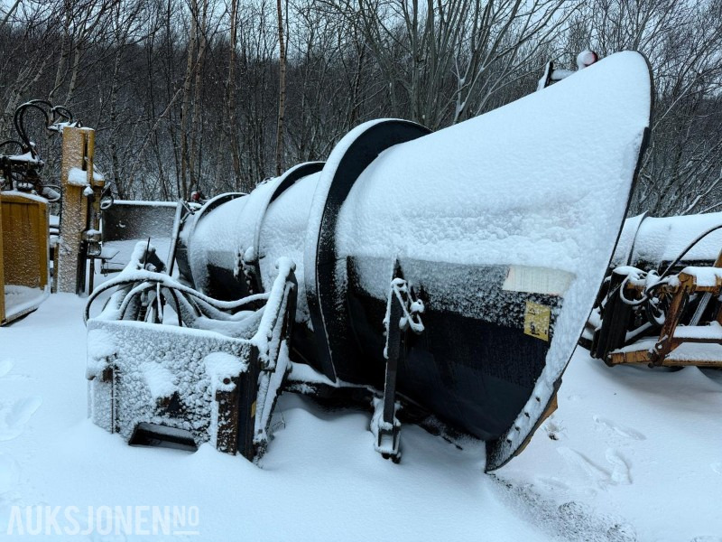 2011 Tellesfdal D3600 Diagonalplog m/ høyt utkast - Truck: picture 3 2011 Tellesfdal D3600 Diagonalplog m/ høyt utkast - Truck: picture 3