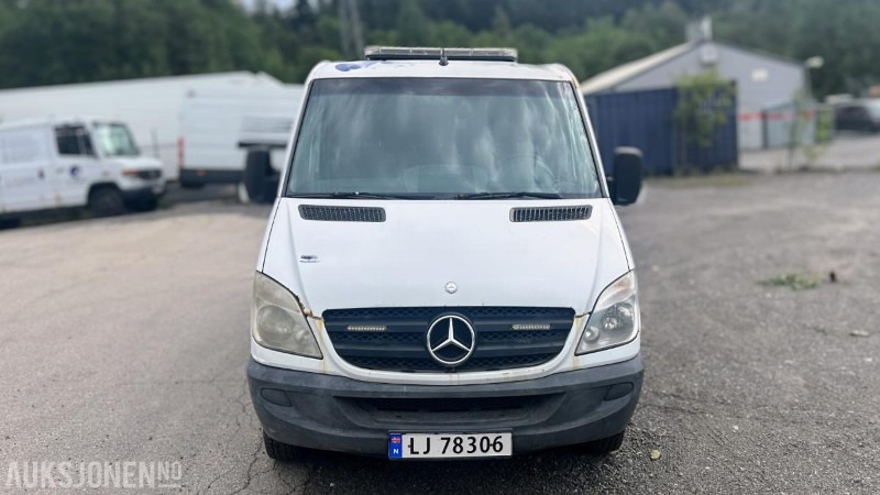 2007 Mercedes-Benz Sprinter 518 CDI | Spylebil | 184 hk | Komplett rigg med tank og slangetromler - Utility/ Special vehicle: picture 2 2007 Mercedes-Benz Sprinter 518 CDI | Spylebil | 184 hk | Komplett rigg med tank og slangetromler - Utility/ Special vehicle: picture 2