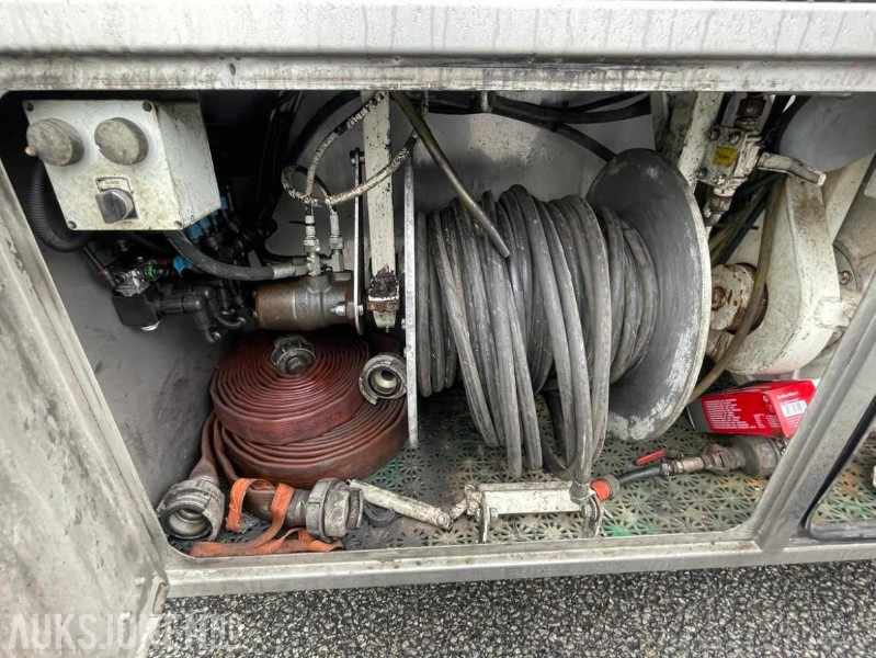 Utility/ Special vehicle 2010 VOLVO FH500 8X4 INTERCONSULT SS2343 BST3-17CR ADR SLAMSUGER MED HØYTRYKKSPYLER - 203576 KM.: picture 13
