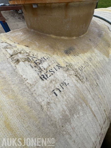 Vera Fiberglass Oljetank – 4000 liter - Construction equipment: picture 4 Vera Fiberglass Oljetank – 4000 liter - Construction equipment: picture 4