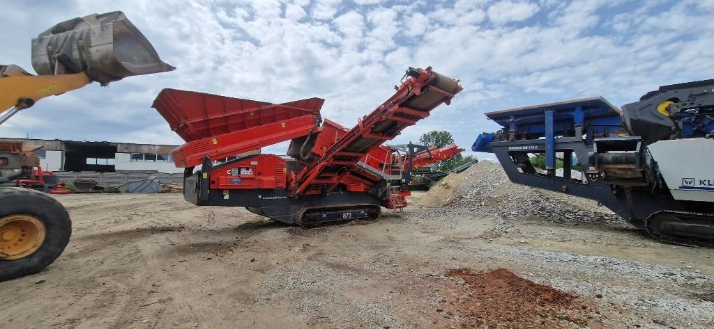 Finlay 873  - Screener: picture 3 Finlay 873  - Screener: picture 3