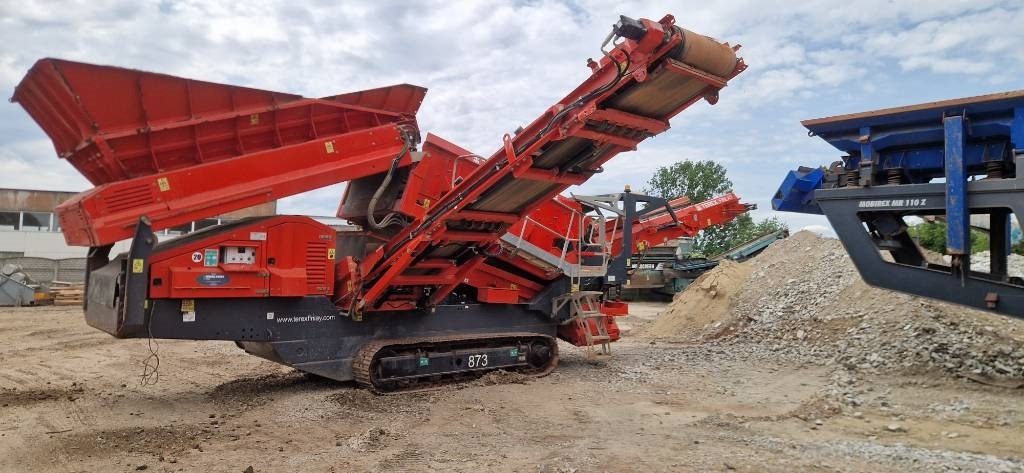 Finlay 873  - Screener: picture 4 Finlay 873  - Screener: picture 4