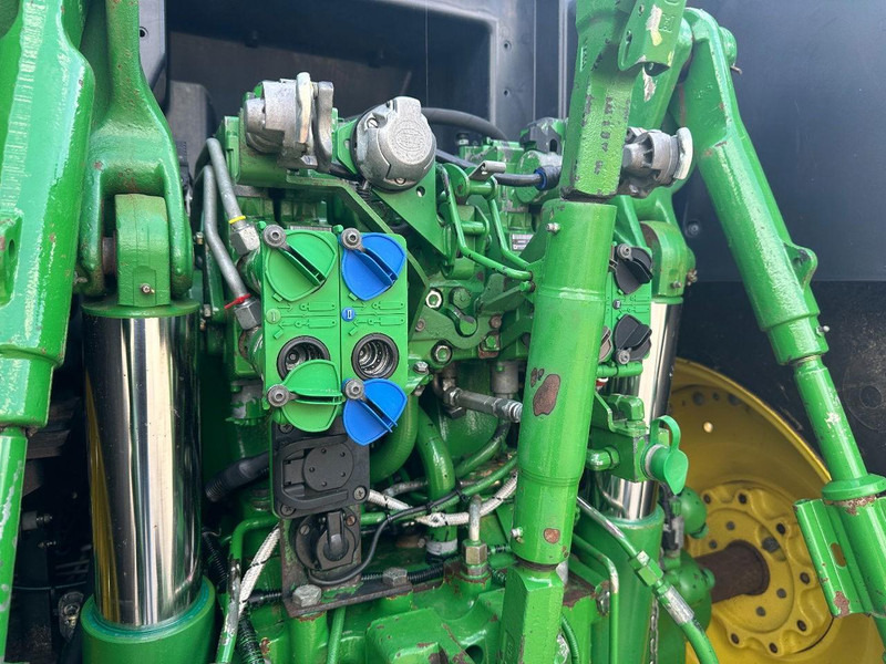 Farm tractor John Deere 6210R Included starFire 3000: picture 15 Farm tractor John Deere 6210R Included starFire 3000: picture 15