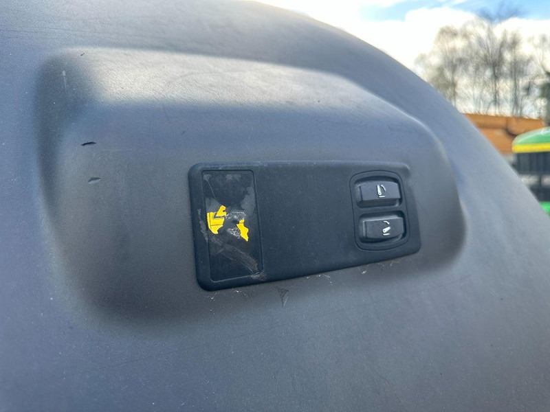 Farm tractor John Deere 6210R Included starFire 3000: picture 18 Farm tractor John Deere 6210R Included starFire 3000: picture 18