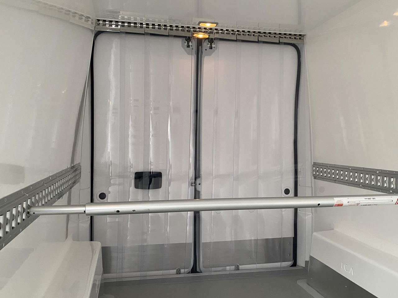 New Refrigerated van FIAT DUCATO L3H2 180PS BASE HEAVY / FRISCHDIENST + XARIOS 300 12-380V + Heizung: picture 14