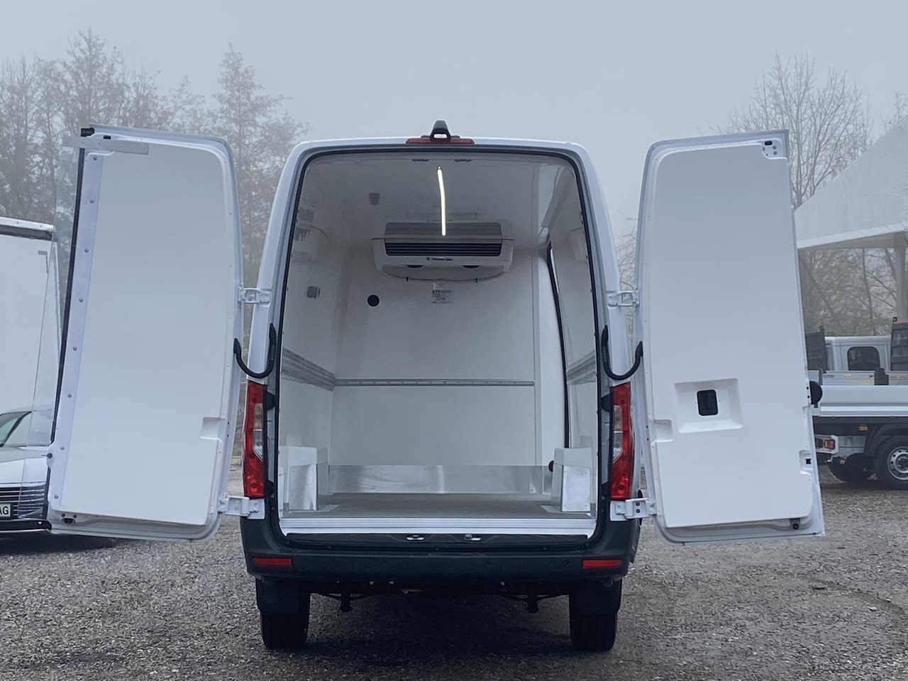 Leasing of MERCEDES-BENZ SPRINTER 317 CDI L4H3 170PS AUTOMATIK FRISCHDIENST + KONVEKTA FK 3022 12-220V MERCEDES-BENZ SPRINTER 317 CDI L4H3 170PS AUTOMATIK FRISCHDIENST + KONVEKTA FK 3022 12-220V: picture 13 Leasing of MERCEDES-BENZ SPRINTER 317 CDI L4H3 170PS AUTOMATIK FRISCHDIENST + KONVEKTA FK 3022 12-220V MERCEDES-BENZ SPRINTER 317 CDI L4H3 170PS AUTOMATIK FRISCHDIENST + KONVEKTA FK 3022 12-220V: picture 13