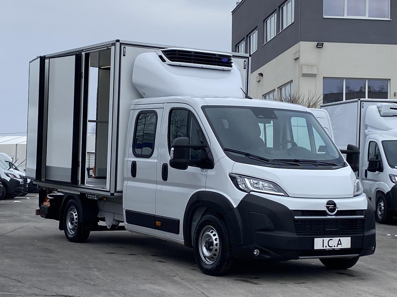 New Refrigerated van OPEL MOVANO 1+6 DOKA 140PS | KÜHLKOFFER + LADERAMPE: picture 32