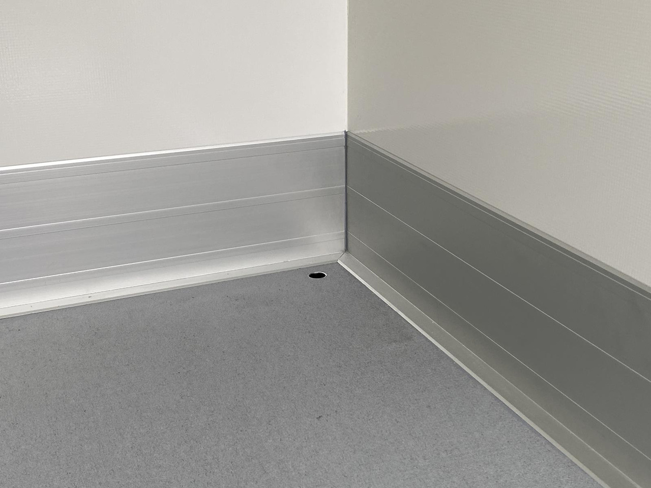 New Refrigerated van OPEL MOVANO 1+6 DOKA 140PS | KÜHLKOFFER + LADERAMPE: picture 30