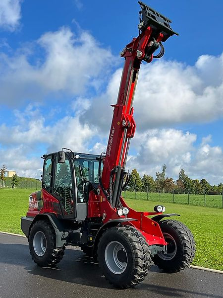 Schäffer 6680 T - Telescopic wheel loader: picture 2 Schäffer 6680 T - Telescopic wheel loader: picture 2