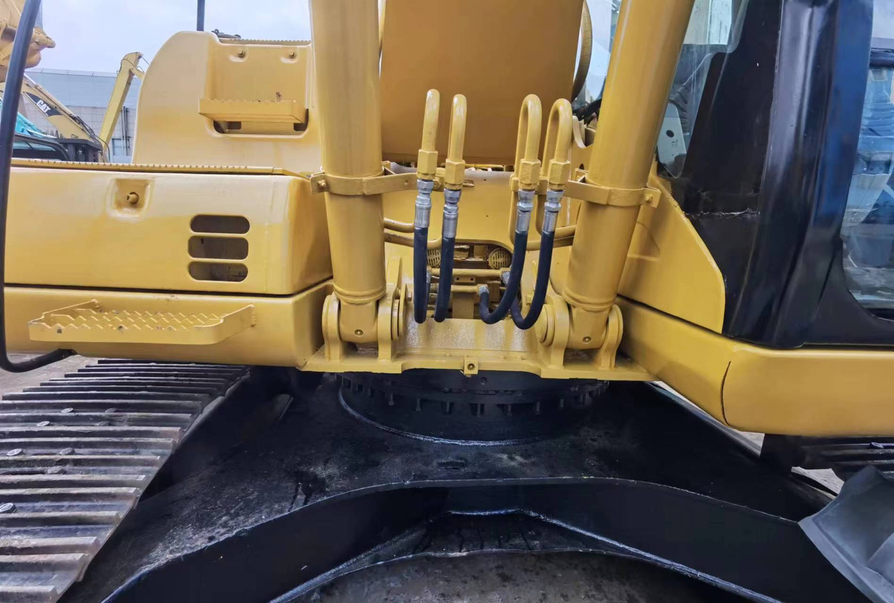 Caterpillar 320Cl 320C Used Excavator CAT 320 320D 320D2 320GC Crawler Hydraulic Excavator in Excellent Condition - Crawler excavator: picture 5 Caterpillar 320Cl 320C Used Excavator CAT 320 320D 320D2 320GC Crawler Hydraulic Excavator in Excellent Condition - Crawler excavator: picture 5