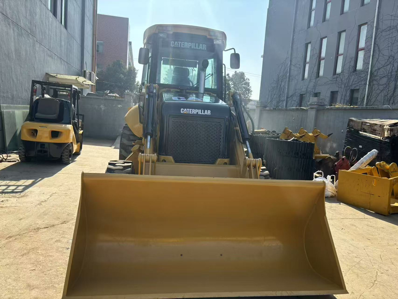 Caterpillar 420 Backhoe Loader CAT 420 420F 420F2 with telescopic boom JCB 3CX 4CX - Backhoe loader: picture 5 Caterpillar 420 Backhoe Loader CAT 420 420F 420F2 with telescopic boom JCB 3CX 4CX - Backhoe loader: picture 5