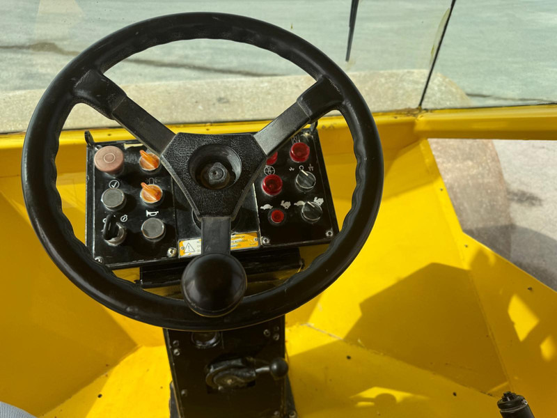 Dynapac CA250D - Roller: picture 2 Dynapac CA250D - Roller: picture 2