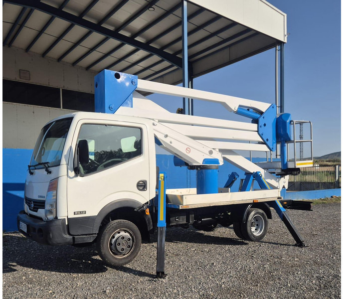 Nissan CABSTAR 35.12 SOCAGE DA320 - Truck, Crane truck: picture 5 Nissan CABSTAR 35.12 SOCAGE DA320 - Truck, Crane truck: picture 5