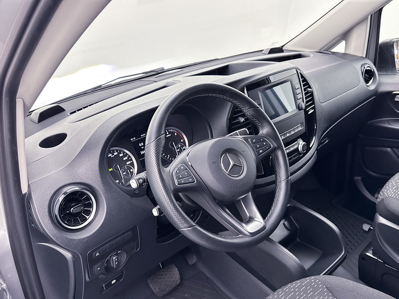 Mercedes-Benz Vito 114 CDI Extra Lang DC 19" inch AMG Dubbele Cabine XL LED Trekhaak Apple Carplay/Android Auto Achteruitrijcamera Cruise Control - Small van, Combi van: picture 5 Mercedes-Benz Vito 114 CDI Extra Lang DC 19" inch AMG Dubbele Cabine XL LED Trekhaak Apple Carplay/Android Auto Achteruitrijcamera Cruise Control - Small van, Combi van: picture 5