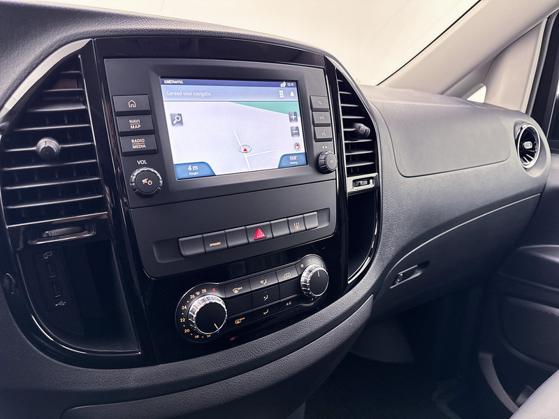 Small van, Combi van Mercedes-Benz eVito Extra Lang DC Dubbele Cabine Leder 285KM WLTP Actieradius LED Navigatie Achteruitrijcamera Apple Carplay/Android Auto: picture 10