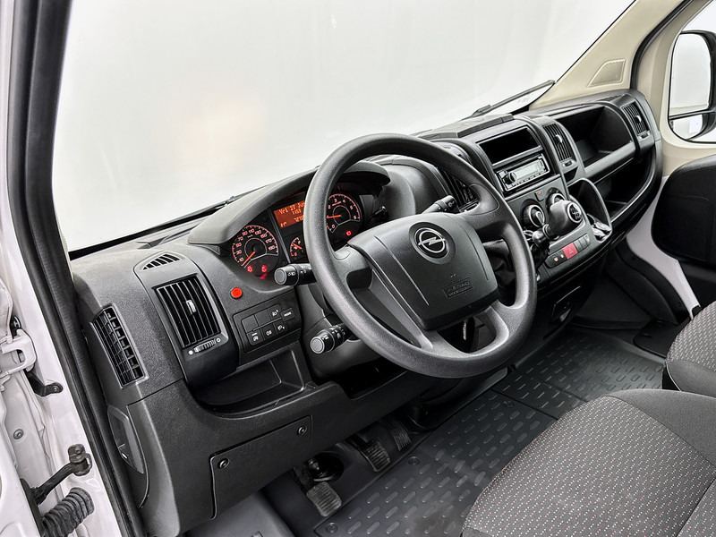 Opel Movano 2.2D 140pk Bakwagen met Laadklep Achteruitrijcamera Cruise Control Meubelbak D'Hollandia klep - Box van: picture 5 Opel Movano 2.2D 140pk Bakwagen met Laadklep Achteruitrijcamera Cruise Control Meubelbak D'Hollandia klep - Box van: picture 5