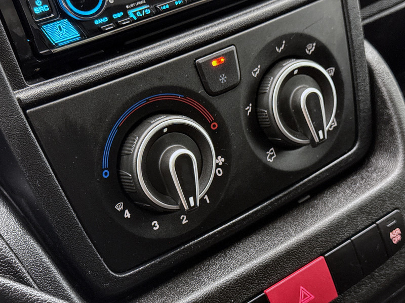 Box van Opel Movano 2.2D 140pk Bakwagen met Laadklep Cruise Control Meubelbak Airco: picture 9