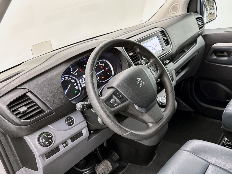 Peugeot Expert 231L 2.0 DC BlueHDI 180 Dubbele Cabine Headup display 2x schuifdeur Trekhaak Navigatie Achteruitrijcamera - Small van, Combi van: picture 5 Peugeot Expert 231L 2.0 DC BlueHDI 180 Dubbele Cabine Headup display 2x schuifdeur Trekhaak Navigatie Achteruitrijcamera - Small van, Combi van: picture 5