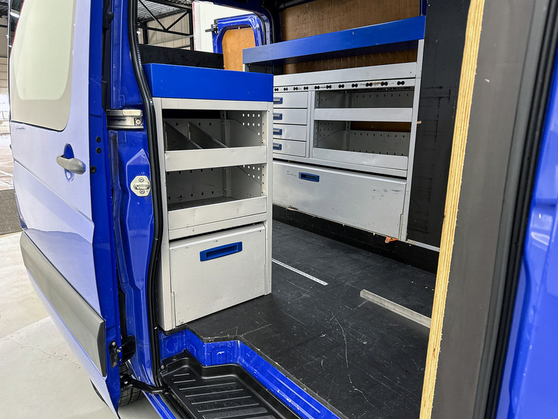 Panel van Volkswagen Crafter 35 2.0 TDI L1H1 2x schuifdeur Inrichting Lucht geveerde stoel Cruise control Airco: picture 17 Panel van Volkswagen Crafter 35 2.0 TDI L1H1 2x schuifdeur Inrichting Lucht geveerde stoel Cruise control Airco: picture 17