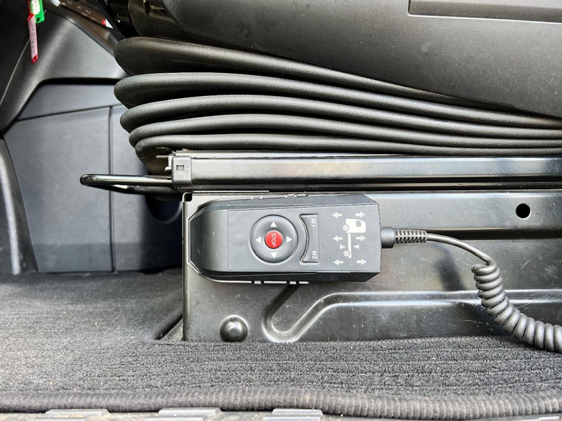 Curtainsider truck Mercedes-Benz Actros 2745 6x2 bakwagen Schuifzeilen/ Volume: picture 13 Curtainsider truck Mercedes-Benz Actros 2745 6x2 bakwagen Schuifzeilen/ Volume: picture 13