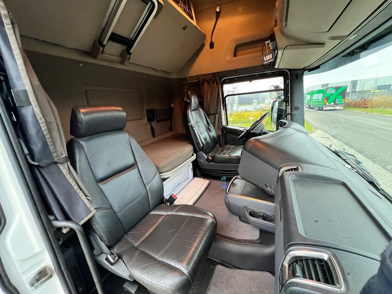 Tractor unit Scania R450 6x2 Topline trekker Retarder / Hydraulic / Steering Axle: picture 16