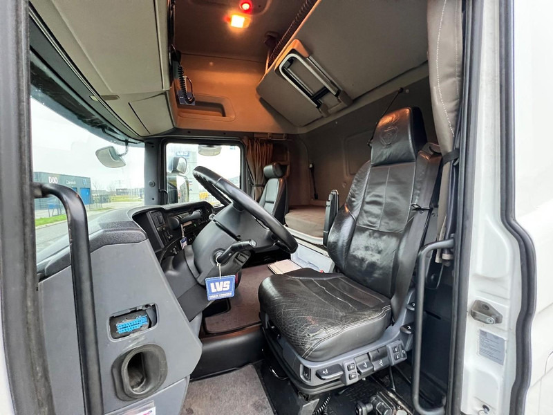 Tractor unit Scania R450 6x2 Topline trekker Retarder / Hydraulic / Steering Axle: picture 13