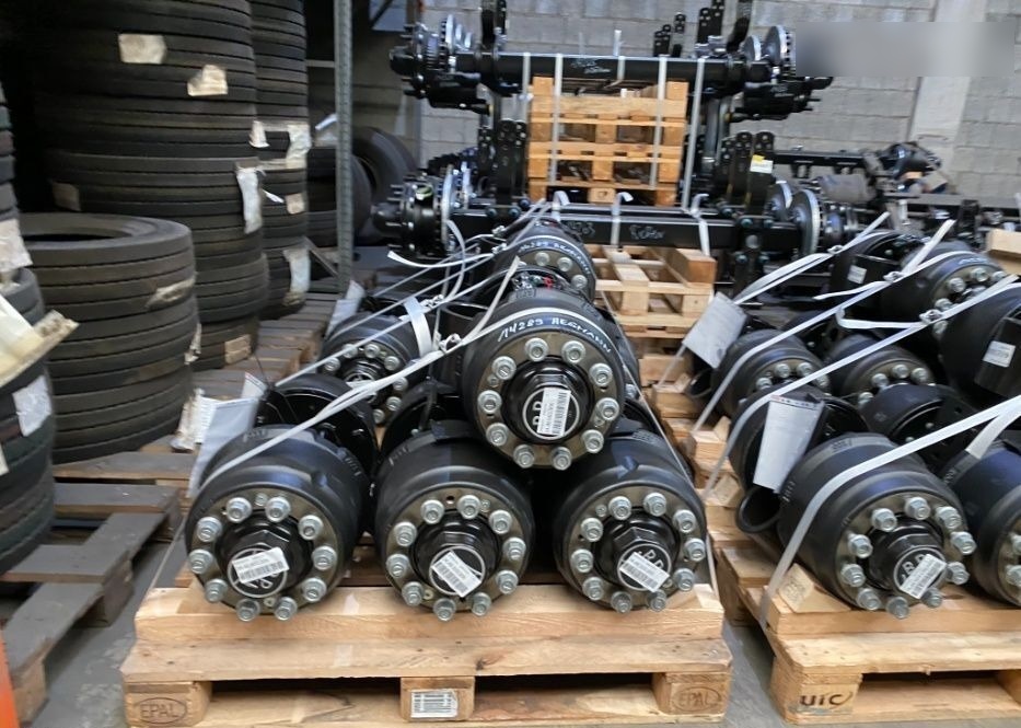 AXA bena cereale / bena fier / bascula SAF, SMB, BPW, ROR - Axle and parts for Truck: picture 1 AXA bena cereale / bena fier / bascula SAF, SMB, BPW, ROR - Axle and parts for Truck: picture 1