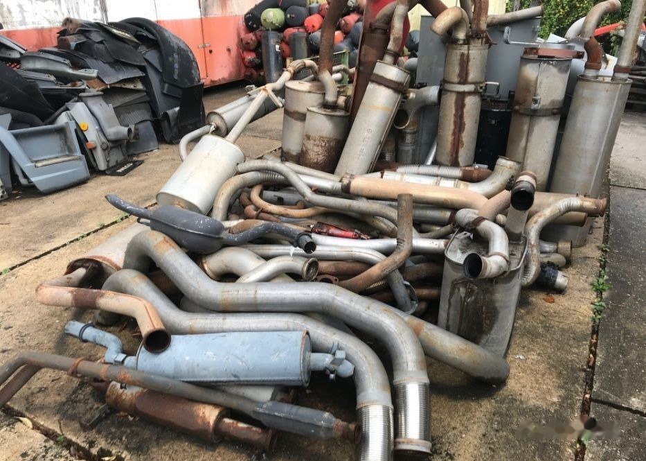Din dezmembrari - Exhaust pipe for Truck: picture 1 Din dezmembrari - Exhaust pipe for Truck: picture 1
