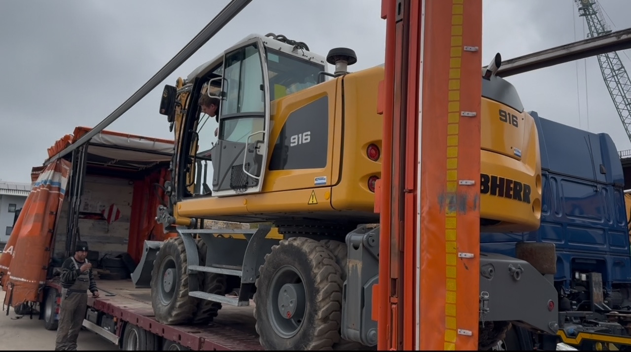 Dinkel Model DSAM - Alveole - Latire Electrica - Low loader semi-trailer: picture 4 Dinkel Model DSAM - Alveole - Latire Electrica - Low loader semi-trailer: picture 4