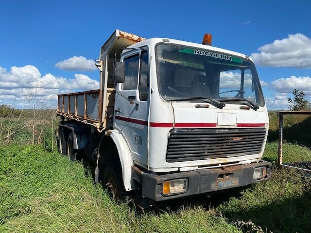Mercedes-Benz NG 2636 V10 K - Tipper: picture 1 Mercedes-Benz NG 2636 V10 K - Tipper: picture 1