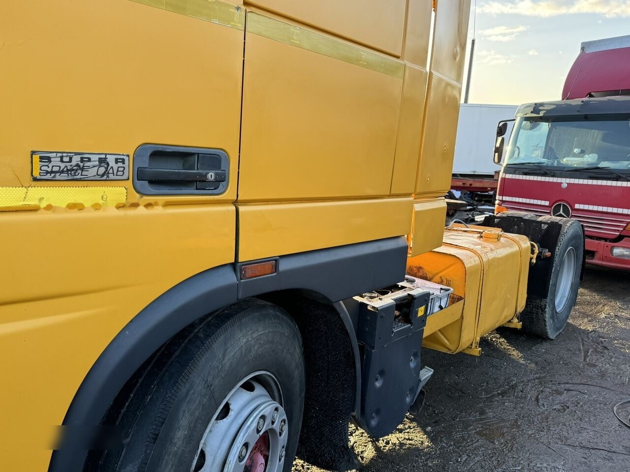 Tractor unit DAF XF95 430 ATI RETARDER EXPORT: picture 13