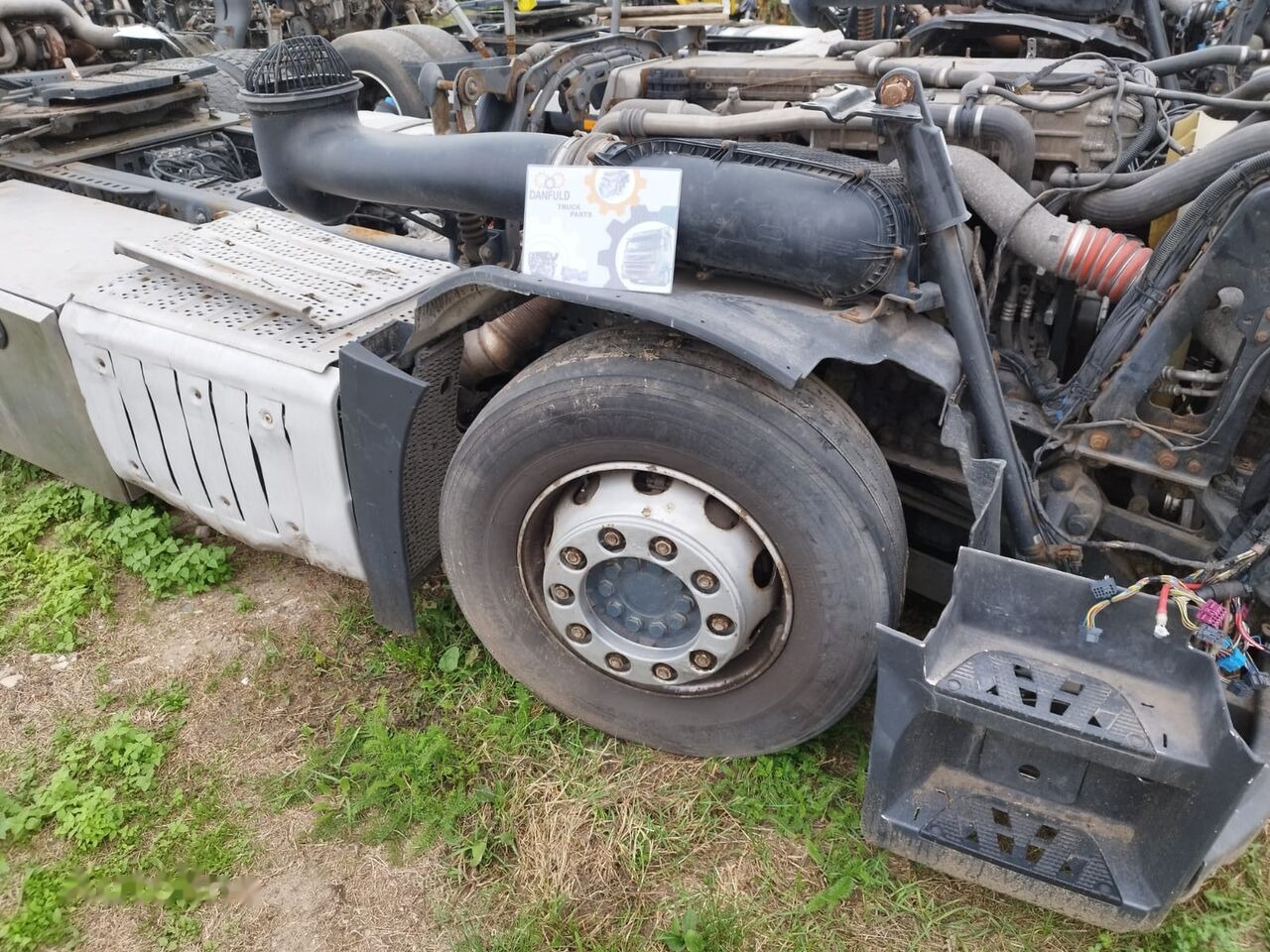 Mercedes-Benz Actros OM471   Mercedes-Benz Actros truck - Frame/ Chassis for Truck: picture 4 Mercedes-Benz Actros OM471   Mercedes-Benz Actros truck - Frame/ Chassis for Truck: picture 4