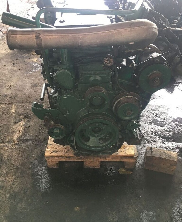 Volvo D12A420/1850 EC96 Volvo FH, FL, A-Series, B - Engine for Bus: picture 3 Volvo D12A420/1850 EC96 Volvo FH, FL, A-Series, B - Engine for Bus: picture 3