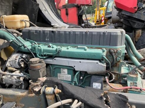 Volvo D12D Volvo truck - Engine for Truck: picture 2 Volvo D12D Volvo truck - Engine for Truck: picture 2