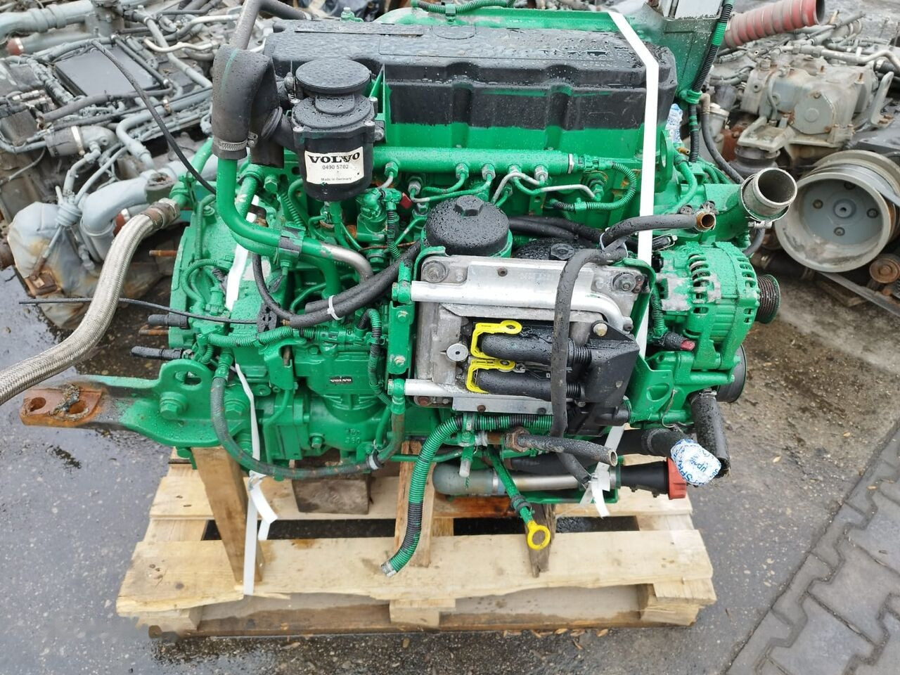 Volvo D5F 215 EEV Volvo truck - Engine for Truck: picture 5 Volvo D5F 215 EEV Volvo truck - Engine for Truck: picture 5