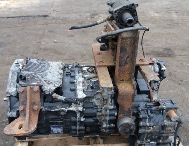 ZF 10AS2310B - Gearbox for Truck: picture 1 ZF 10AS2310B - Gearbox for Truck: picture 1