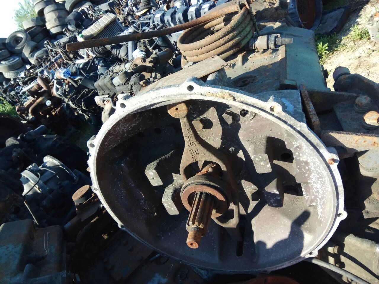 ZF S6-90 - Gearbox for Truck: picture 1 ZF S6-90 - Gearbox for Truck: picture 1