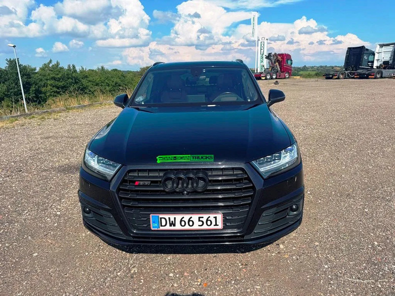 Audi SQ7 Black Edition. panoramo sun roof. . oil heater. head up display. 21" alu weels. night vision. B&O sound system. - SUV: picture 4 Audi SQ7 Black Edition. panoramo sun roof. . oil heater. head up display. 21" alu weels. night vision. B&O sound system. - SUV: picture 4