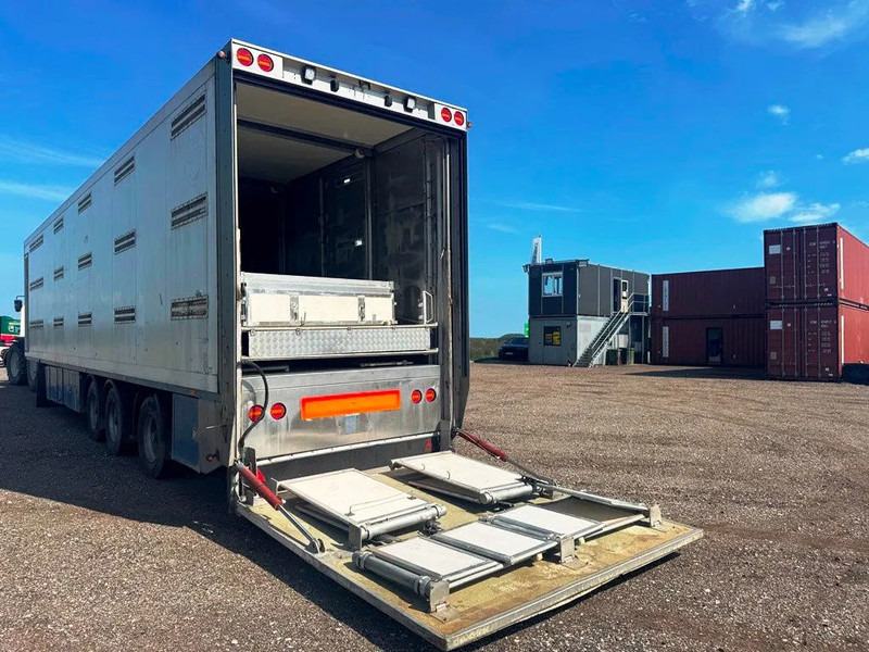 Fliegl Vandborg 3 stock pigs trailer inkl. new Dolly - Livestock semi-trailer: picture 2 Fliegl Vandborg 3 stock pigs trailer inkl. new Dolly - Livestock semi-trailer: picture 2