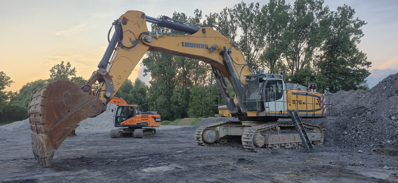 LIEBHERR R976 HD - Crawler excavator: picture 1 LIEBHERR R976 HD - Crawler excavator: picture 1