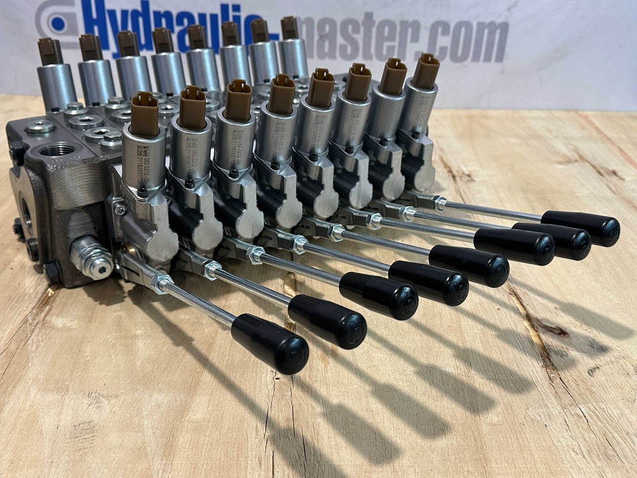 Set Scanreco RC400 with Walvoil DPX100 Cormach, Atlas, Liebherr, Fassi - Forestry trailer: picture 2 Set Scanreco RC400 with Walvoil DPX100 Cormach, Atlas, Liebherr, Fassi - Forestry trailer: picture 2