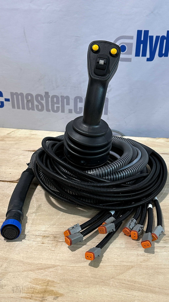 Set Scanreco RC400 with Walvoil DPX100 Liebherr, PM Group, Effer, Hiab - Forestry trailer: picture 2 Set Scanreco RC400 with Walvoil DPX100 Liebherr, PM Group, Effer, Hiab - Forestry trailer: picture 2