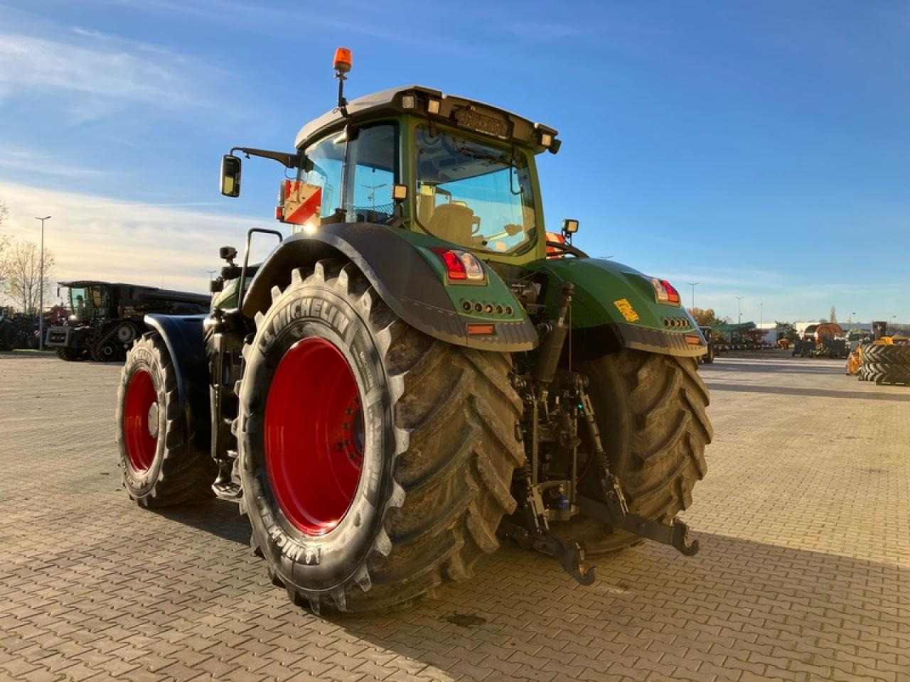 Fendt VARIO 1050 - Farm tractor: picture 3 Fendt VARIO 1050 - Farm tractor: picture 3