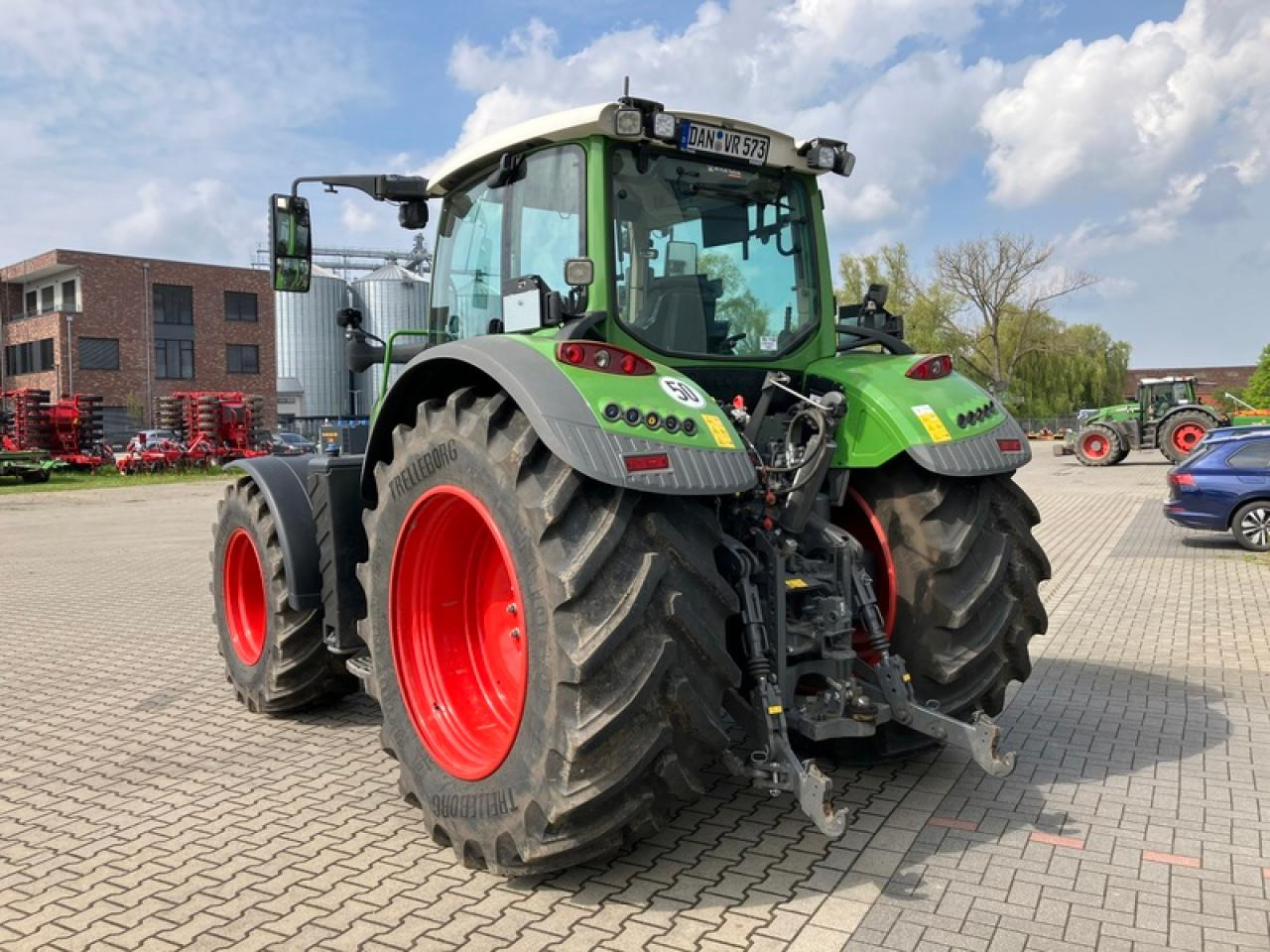 Fendt VARIO 724 GEN 6 PROFI PLUS SET 2 - Farm tractor: picture 3 Fendt VARIO 724 GEN 6 PROFI PLUS SET 2 - Farm tractor: picture 3