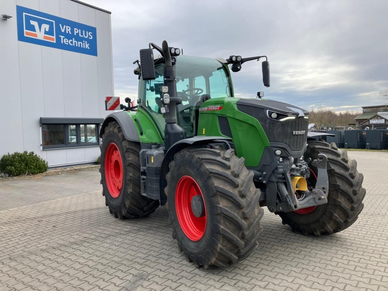 Fendt VARIO 728 GEN 7//RTK//VARIO GRIP - Farm tractor: picture 5 Fendt VARIO 728 GEN 7//RTK//VARIO GRIP - Farm tractor: picture 5