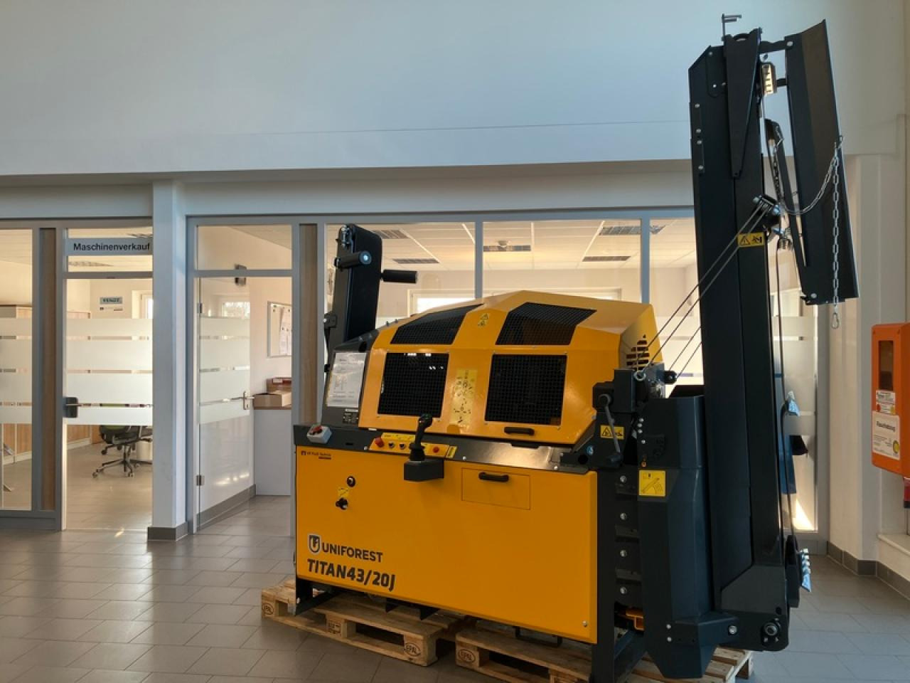 / TITAN 43/20CE UNIFOREST - Forestry equipment: picture 1 / TITAN 43/20CE UNIFOREST - Forestry equipment: picture 1