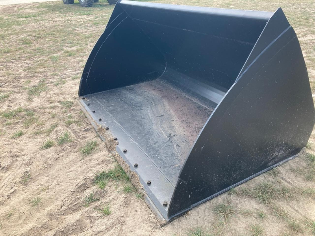 JCB LSB LEICHTGUTSCHAUFEL JCB Q-FIT - Loader bucket: picture 1 JCB LSB LEICHTGUTSCHAUFEL JCB Q-FIT - Loader bucket: picture 1