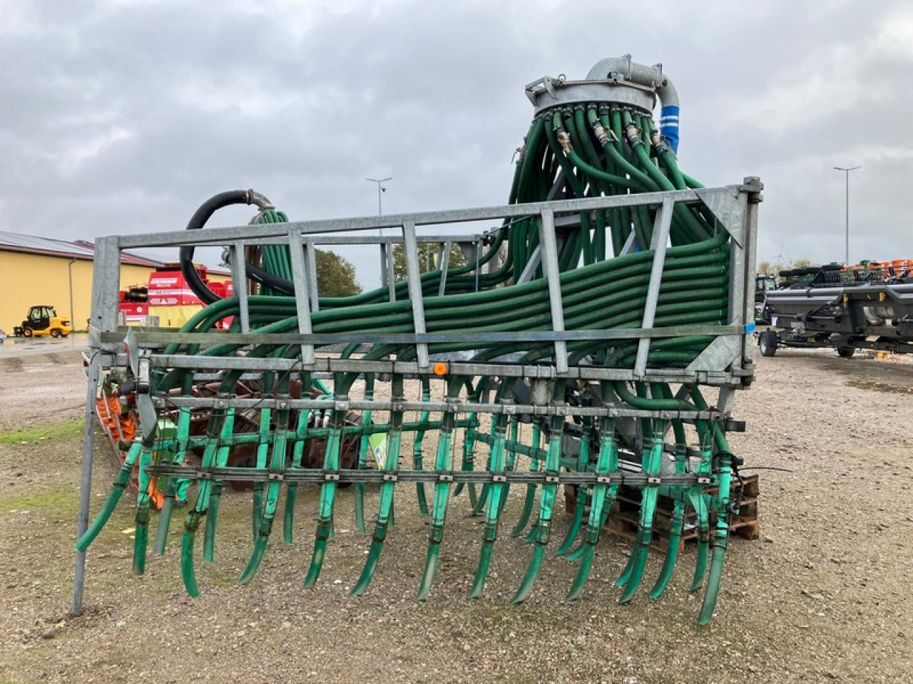 SS9 LV32 - Fertilizing equipment: picture 5 SS9 LV32 - Fertilizing equipment: picture 5