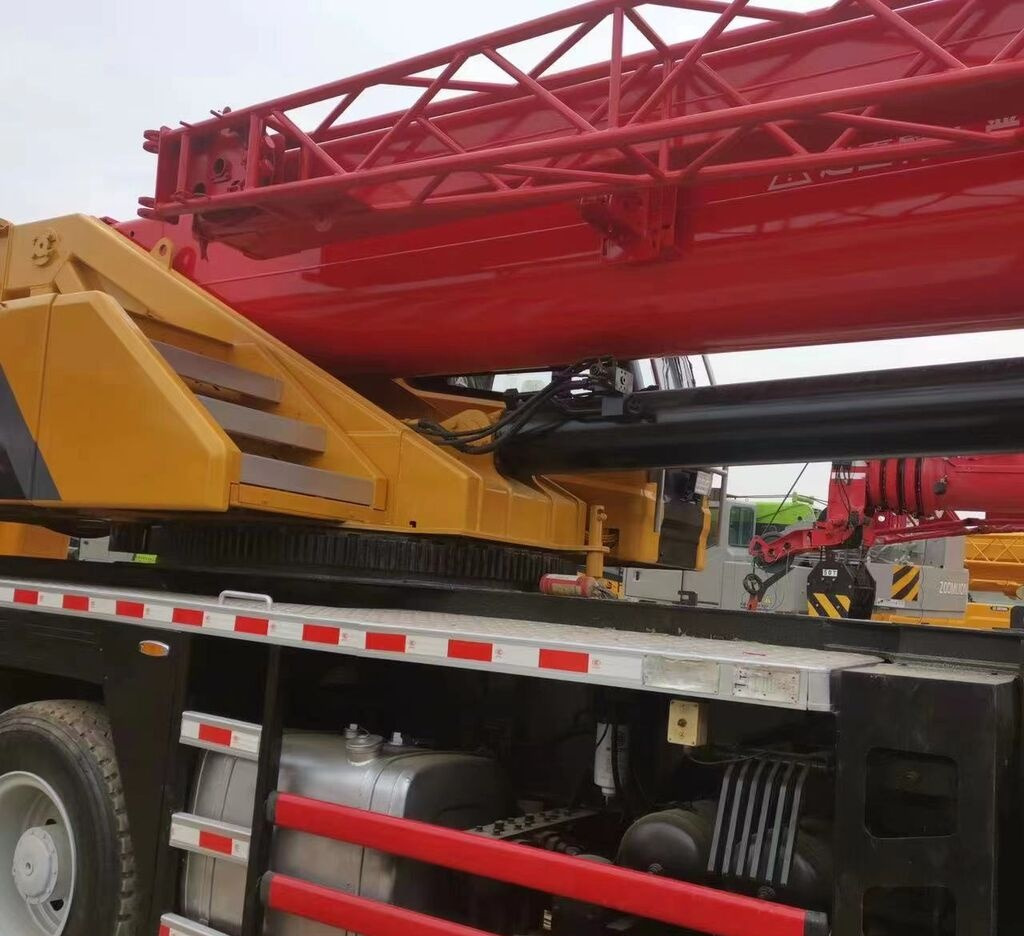 Sany STC800 - Mobile crane: picture 5 Sany STC800 - Mobile crane: picture 5