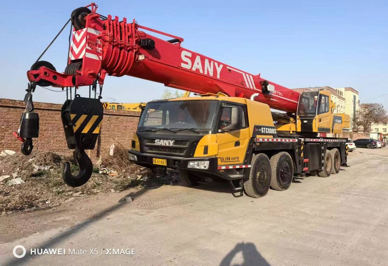 Sany STC800 - Mobile crane: picture 2 Sany STC800 - Mobile crane: picture 2